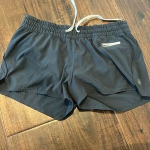 Vuori shorts